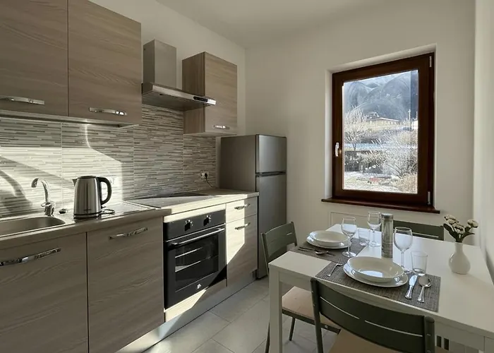 Aparthotel San Carlo - Tonale - Apt Con Balcone 3* 티라노